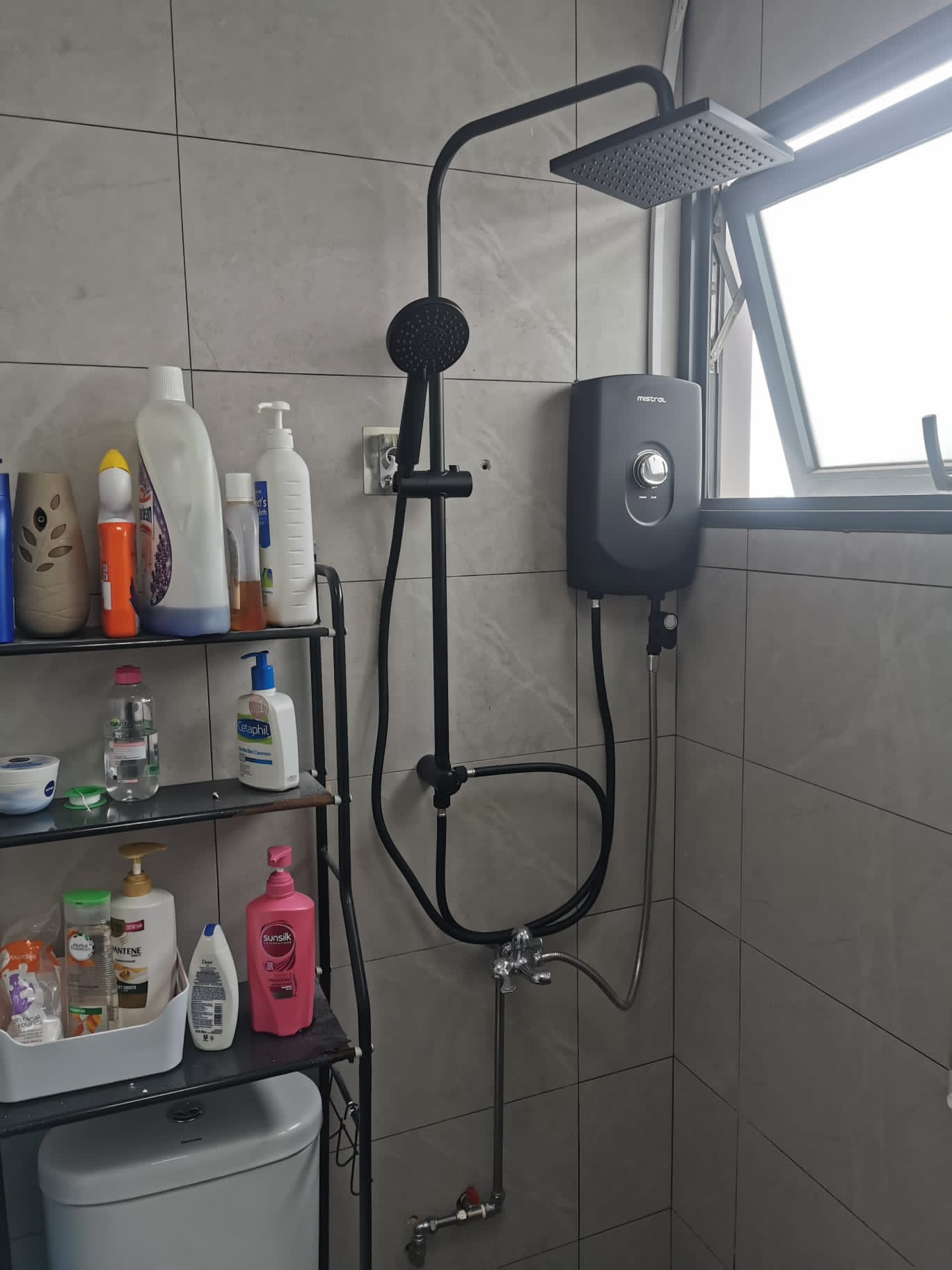 B&A 21 Install New Rainshower Set